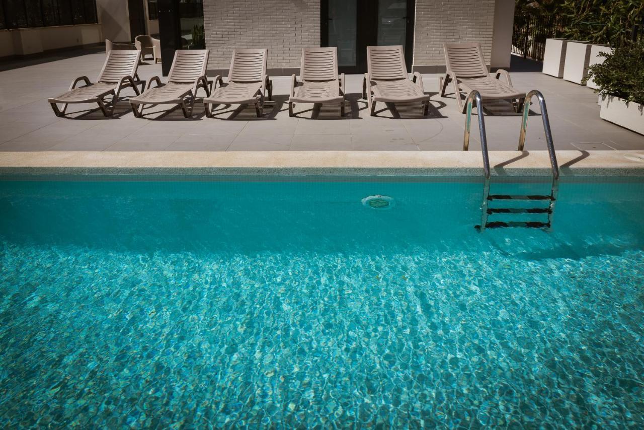 Modern Sea Front Sea Waves Apartamento Alicante Exterior foto